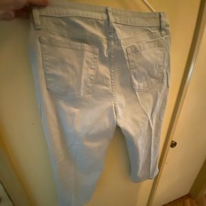 Lee Riders Mid Rise Capri Pants